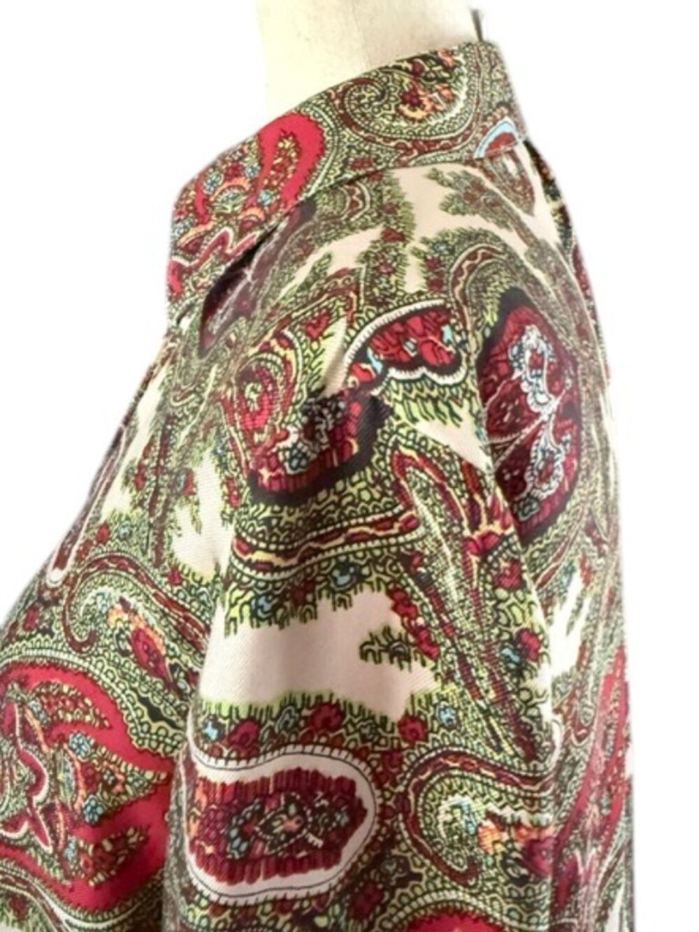 Talbots Women’s 100% Silk Blouse Paisley Print Button Front Collar V-Neck 14 EUC - Picture 9 of 16